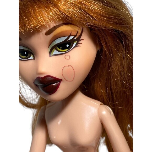 Bratz Meygan Xpress It 2002 Green Eyes Burgundy Lips Nude Doll Only MGA - Picture 12 of 12